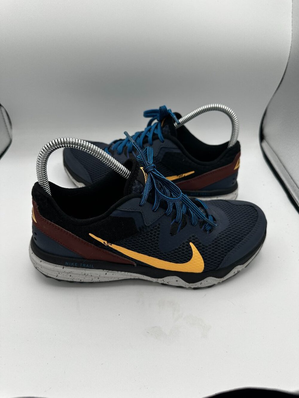 Nike Juniper Trail Thunder Blue Melon Tint Running Shoes Men's 6.5